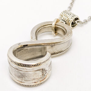 Shop Wyoming Silverware Infinity Necklace – “Grosvenor”