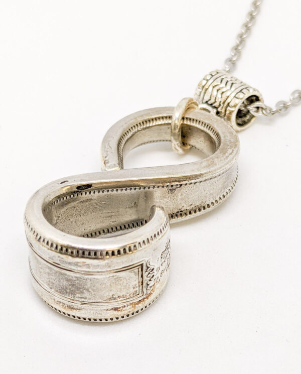 Shop Wyoming Silverware Infinity Necklace – “Grosvenor”