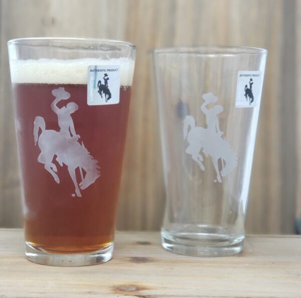 Shop Wyoming University of Wyoming Pub Glass Set