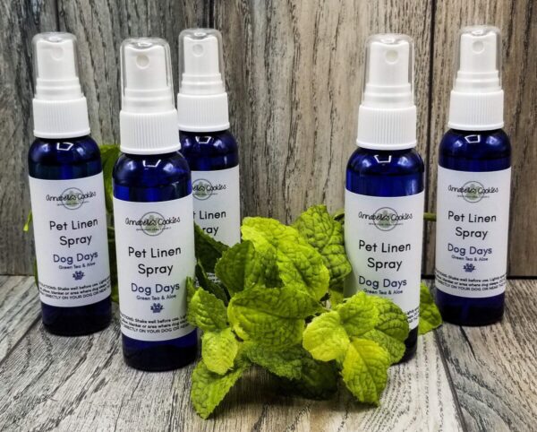 Shop Wyoming Pet Linen Spray Handmade Deodorizing Freshening Spray for Pet Linens – Dog Days, New Dog Bed, No More Zoomies