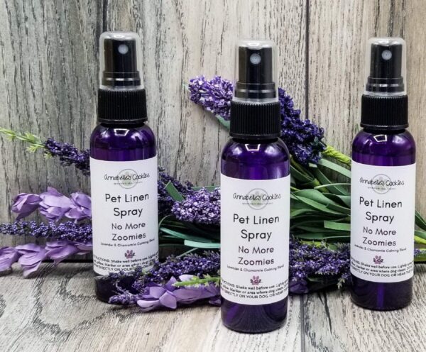 Shop Wyoming Pet Linen Spray Handmade Deodorizing Freshening Spray for Pet Linens – Dog Days, New Dog Bed, No More Zoomies