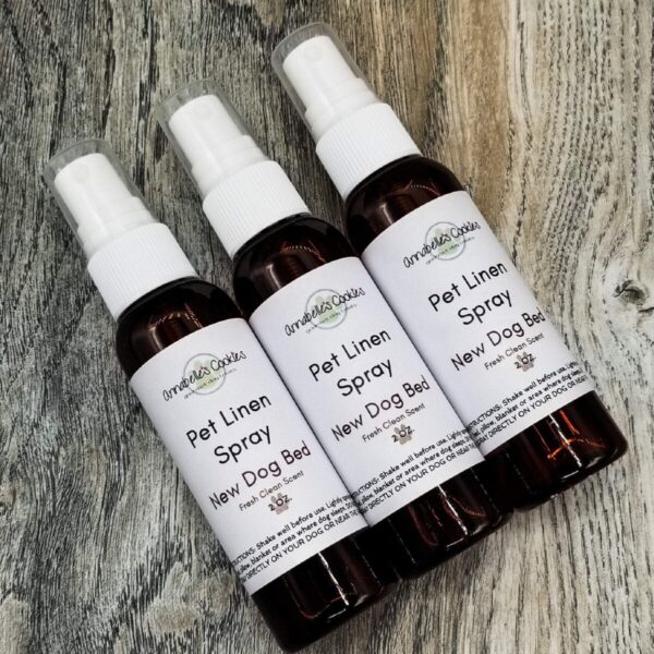 Shop Wyoming Pet Linen Spray Handmade Deodorizing Freshening Spray for Pet Linens – Dog Days, New Dog Bed, No More Zoomies