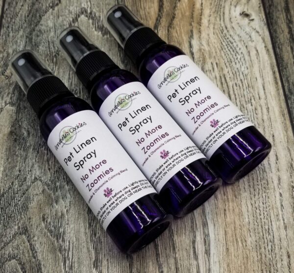 Shop Wyoming Pet Linen Spray Handmade Deodorizing Freshening Spray for Pet Linens – Dog Days, New Dog Bed, No More Zoomies