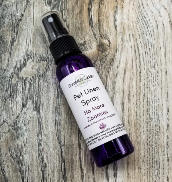 Shop Wyoming Pet Linen Spray Handmade Deodorizing Freshening Spray for Pet Linens – Dog Days, New Dog Bed, No More Zoomies