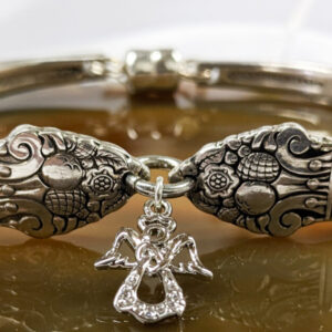 Shop Wyoming Spoon Bracelet King Cedric Lg