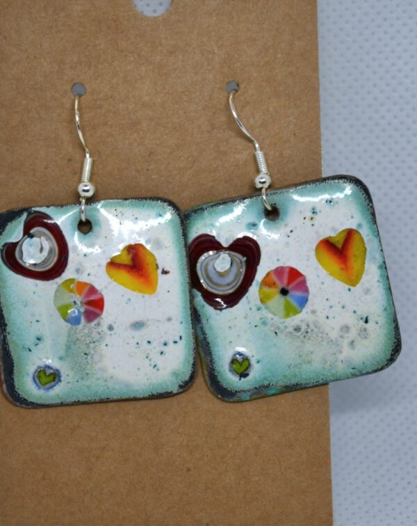 Shop Wyoming Hearts on a square