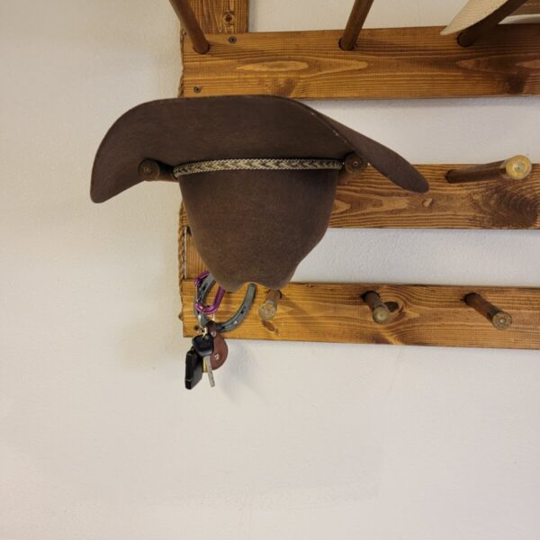 Shop Wyoming 9C – Cowboy Hat Rack