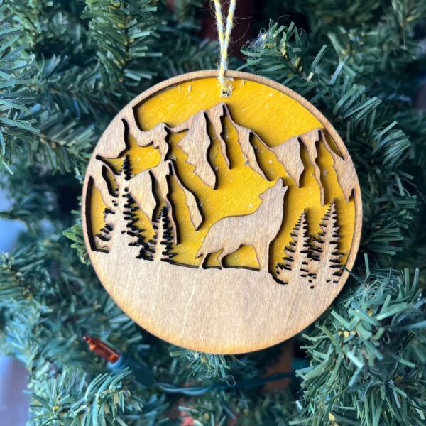 Shop Wyoming Howling Wolf Mountain Ornament – 3.25″ Rustic Wildlife Decor for Outdoor & Nature Lovers