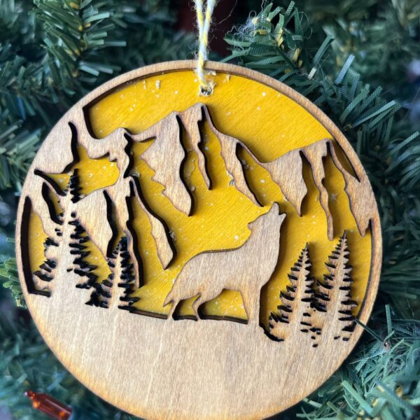 Shop Wyoming Howling Wolf Mountain Ornament – 3.25″ Rustic Wildlife Decor for Outdoor & Nature Lovers